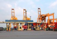 QQ8839 nhà cái: Một công nhân cảng bị giàn cần cẩu đâm tử vong
