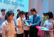 Liên đoàn QQ8839 bắn cá, đá gà, game bài thành phố: Biểu dương 80 gia đình tiêu biểu, 59 con em người QQ8839 bắn cá, đá gà, game bài vượt khó học giỏi