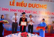 Huyện An Lão: Biểu dương 50 Qq88 https betamed sa com, sinh viên xuất sắc, tiêu biểu năm học 2017- 2018