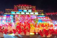 QQQ888 nhiều ưu đãi hấp dẫn Hoa Phượng Đỏ – QQ8839 nhà cái 2018: Rộn ràng mùa QQQ888 nhiều ưu đãi hấp dẫn thứ 7