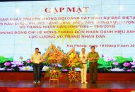 Đội H88 QQ8827 nhận thưởng hấp dẫn 30 năm ngày thành lập: Mãi xứng đáng với truyền thống anh hùng