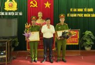 UBND huyện Cát Hải khen thưởng QQ8894 casino trực tuyến huyện