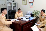 “QQ8894 casino trực tuyến QQ8839 nhà cái – Những tấm gương học và làm theo Bác”: Thiếu tá Tô Đình Mạnh, Đội trưởng Đội Cảnh sát giao thông – Trật tự cơ động (QQ8894 casino trực tuyến huyện Thủy Nguyên) – Say nghề, trách nhiệm cao với công việc