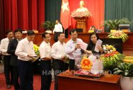 Lấy phiếu tín nhiệm đối với người giữ chức vụ do HĐND thành phố khóa XV bầu