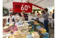 Từ 27-10 đến 3-11-2018: Hội sách nửa giá lần đầu tại QQ8839 nhà cái
