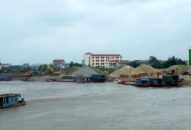 Vật liệu Đổi quà QQ88 “ủ giá” đợi hết đợt mưa phùn, gió nồm