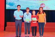160 suất quà và học bổng trao tặng Qq88 https betamed sa com nghèo
