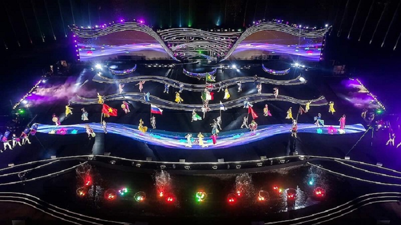 Sân khấu khai mạc