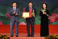 Chủ tịch Tổng LĐLĐ Việt Nam vinh dự được nhận Giải thưởng Nguyễn Văn Linh