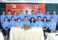 Tập huấn cho công đoàn Lào về thông tin đại chúng trong tình hình mới