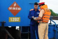 Phòng Cảnh sát đường thủy CATP: Tăng cường tuyên truyền QQ88qq Đăng ký ngay  giao thông đường thủy