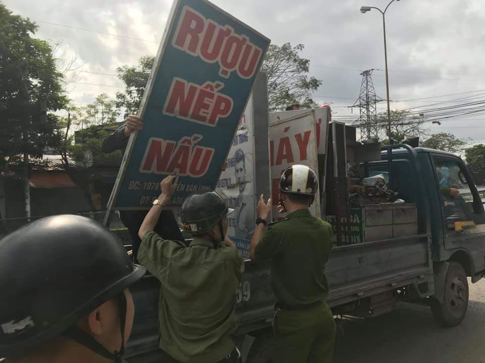 CAX An Đồng ra quân lập lại trật tự lòng đường, vỉa hè đảm bảo ATGT CAX An Đồng ra quân lập lại trật tự lòng đường, vỉa hè đảm bảo ATGT