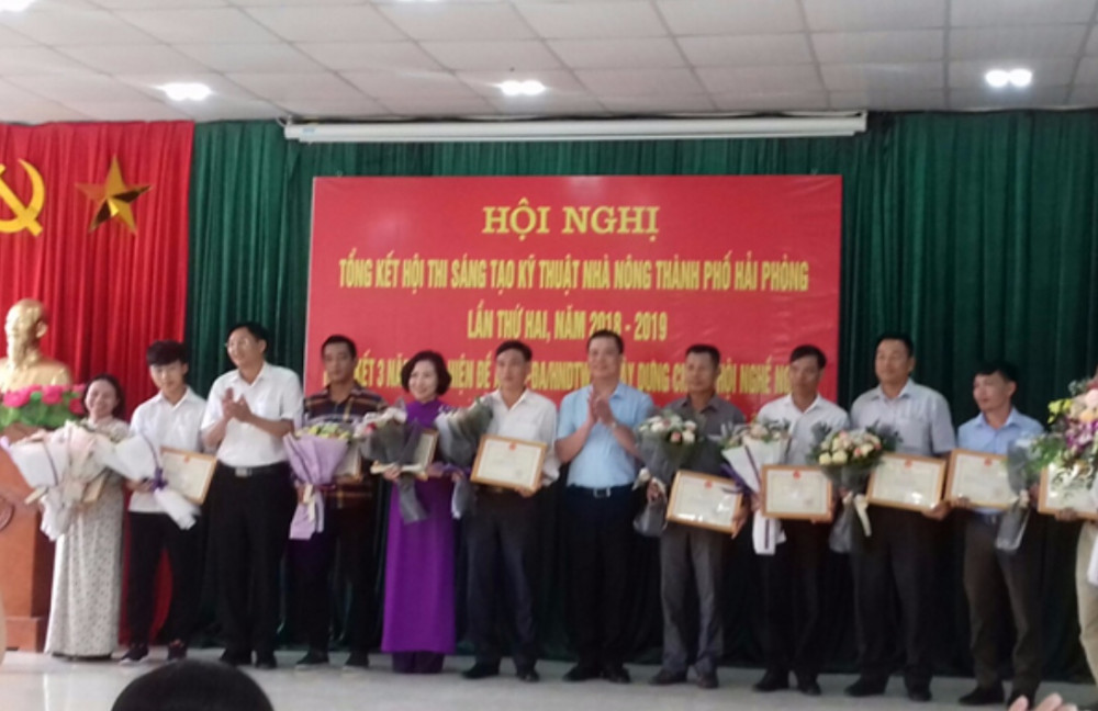 Trao giải hội thi “Sáng tạo kỹ thuật nhà nông” TTkmqq88 tỷ lệ kèo World Cup 2026 lần thứ 2, năm 2018-2019