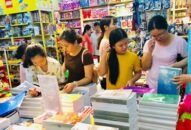Sôi động thị trường đồ dùng Qq88 https betamed sa com đầu năm học mới