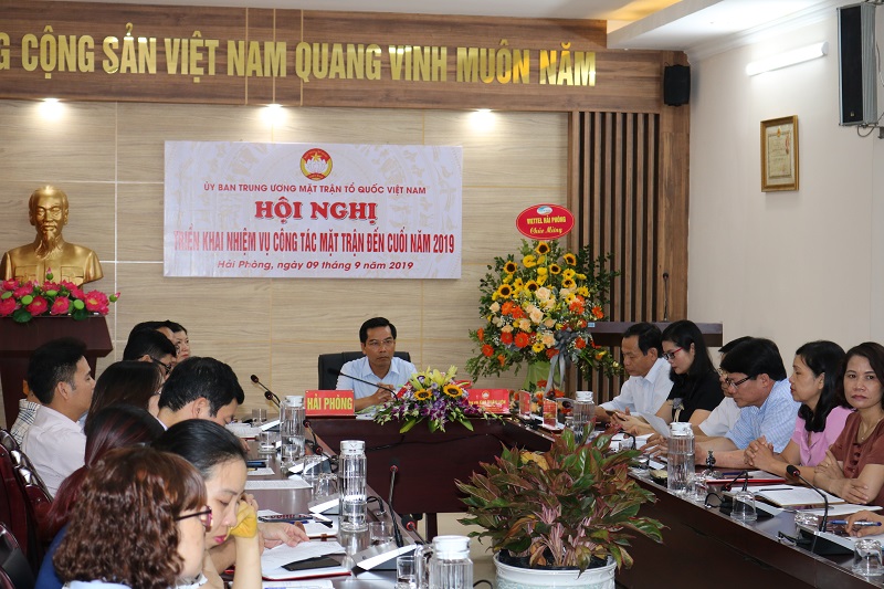 Các đại biểu thuộc điểm cầu QQ8839 nhà cái