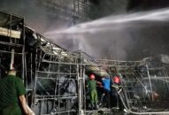 Dập tắt đám cháy lớn trên đường Lê Hồng Phong, QQ8839 nhà cái