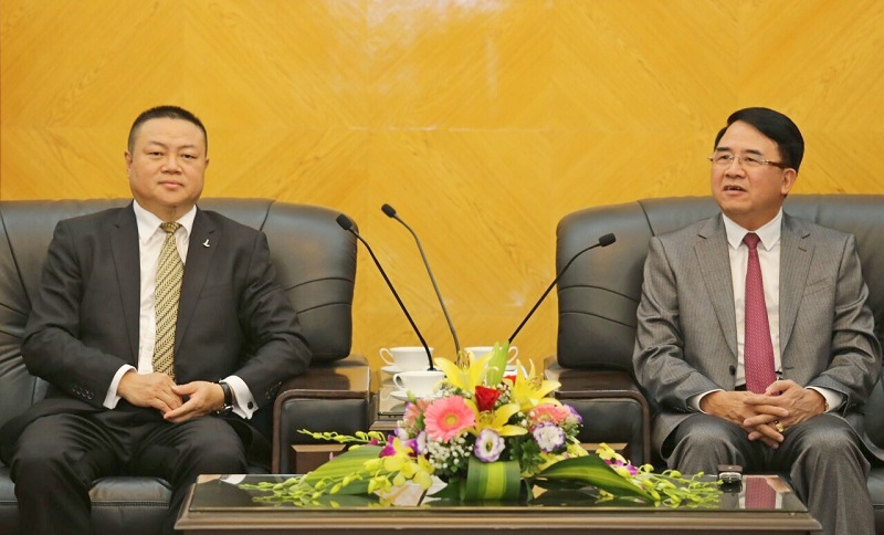 Đồng chí Lê Khắc Nam - Phó Chủ tịch UBND thành phố tiếp đoàn công tác thuộc tập đoàn Cảnh Thành (Trung Quốc)