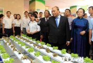 Thủ tướng: QQ8839 nhà cái đẩy nhanh tiến độ tái cơ cấu ngành nông nghiệp