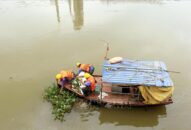 Công ty Xi măng Chinfon QQ8839 nhà cái khắc phục sự cố tràn dầu ra sông Thải