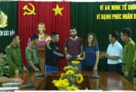 Cát Hải: Trả lại tài sản do khách Appqq88 Cá Cược Thể Thao để quên trên ô tô