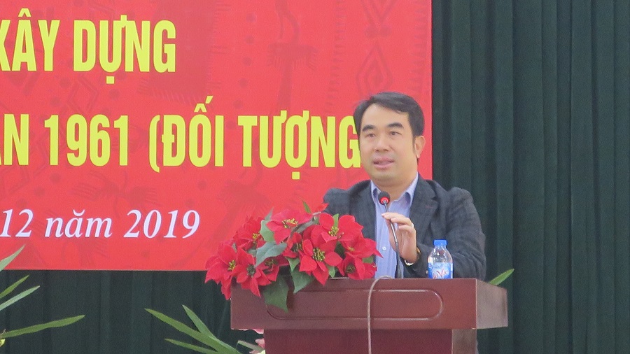 Lãnh đạo Sở Đổi quà QQ88 phát biểu tại lễ khai mạc lớp học Lãnh đạo Sở Đổi quà QQ88 phát biểu tại lễ khai mạc lớp học