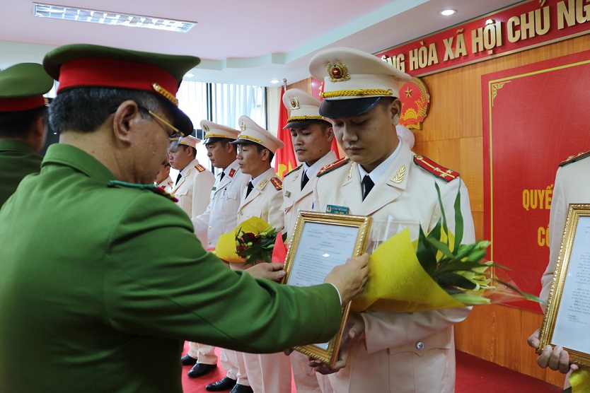 Đại tá Nguyễn Quang Hải, Trưởng CAH Cát Hải 