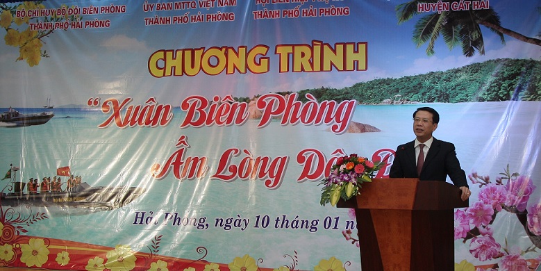 Phó Chủ tịch HĐND thành phố Bùi Đức Quang phát biểu chỉ đạo tại hội nghị
