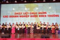 QQ8839 nhà cái gặp gỡ, tiếp xúc 300 QUÀ TẶNG QQ88 | Ho Chi Minh City và khách quốc tế nhân dịp Tết Canh Tý 2020