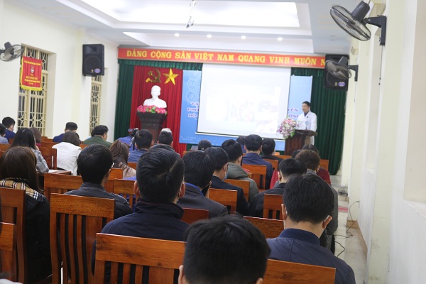 Quang cảnh hội nghị