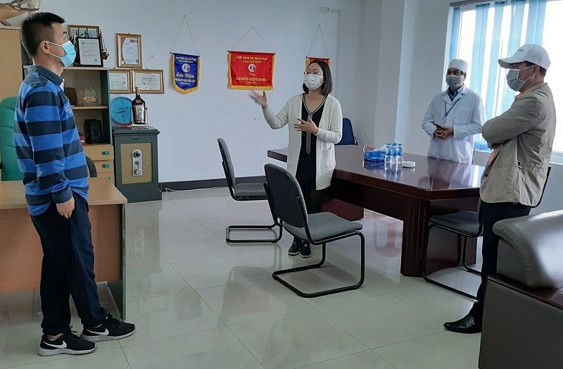 Thành viên Ban Chỉ đạo phòng, chống dịch bệnh quận Đồ Sơn cùng lãnh đạo QUÀ TẶNG QQ88 | Ho Chi Minh City vận động người QQ8839 bắn cá, đá gà, game bài nước ngoài trên địa bàn vào khu vực cách ly tập trung của thành phố.