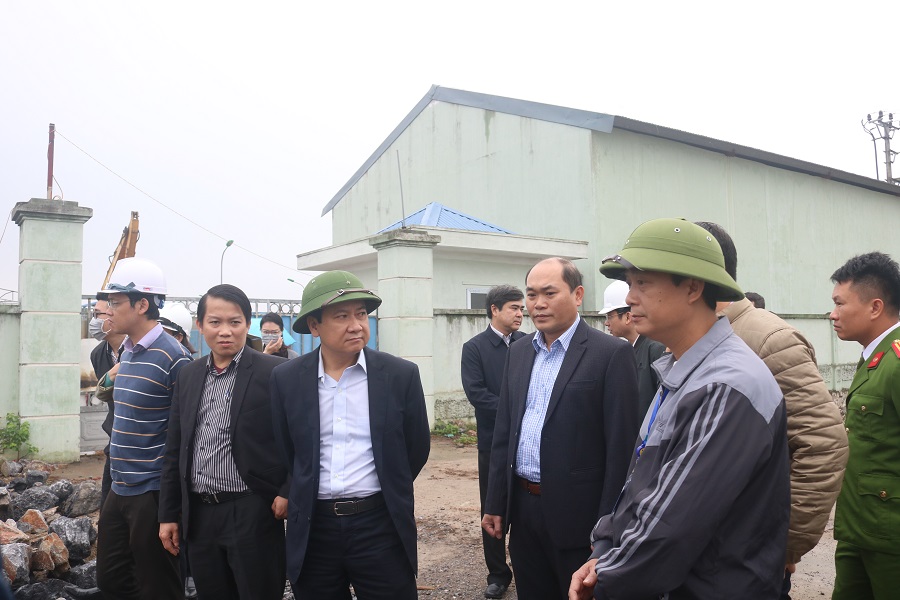 Phó Chủ tịch UBND TP Nguyễn Văn Thành kiểm tra tại Nhà máy xử lý nước thải Tràng Minh, Kiến An Phó Chủ tịch UBND TP Nguyễn Văn Thành kiểm tra tại Nhà máy xử lý nước thải Tràng Minh, Kiến An