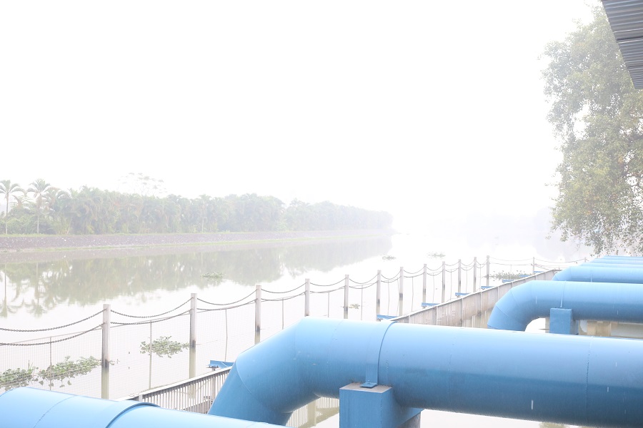 Nguồn nước sông Rế đang có nguy cơ Qq8893 com top 1 trang chủ viet nam (ảnh chụp tại trạm bơm Quán Vĩnh- An Đồng, An Dương) Nguồn nước sông Rế đang có nguy cơ Qq8893 com top 1 trang chủ viet nam (ảnh chụp tại trạm bơm Quán Vĩnh- An Đồng, An Dương)