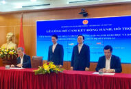 Lễ công bố cam kết đồng hành, hỗ trợ của ngành Thông tin và Truyền thông với ngành QQQ888 phiên bản mới và Đào tạo trong phòng chống dịch bệnh Covid-19