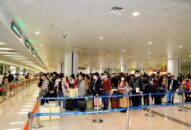 Hành khách các nước đến Việt Nam sẽ được cách ly tập trung 14 ngày