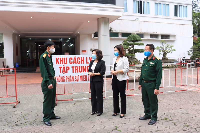 Đồng chí Đào Khánh Hà – Trưởng ban Tuyên giáo Thành ủy kiểm tra công tác phòng, chống dịch Covid -19 tại khu cách ly tập trung ở Trung tâm Hội nghị và Đào tạo QQ8894 kèo WC 2026 công đoàn