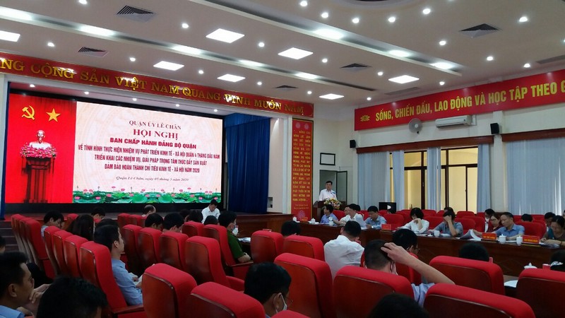Quang cảnh hội nghị