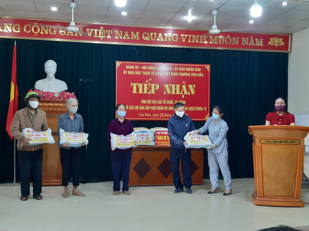 Rất nhiều hình thức hỗ trợ người dân gặp khó khăn đo dịch Covid -19 được quận Kiến An triển khai