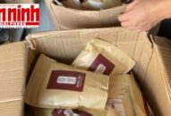 Phát hiện cơ sở chứa số lượng lớn phụ gia dùng để chế biến trà sữa, nước trái cây không rõ nguồn gốc