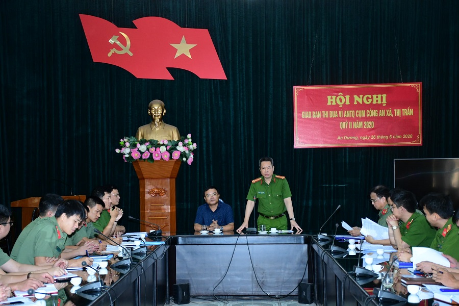 đồng chí Đại tá Lê Nguyên Trường- Phó Giám đốc, Thủ trưởng Cơ quan CSĐT QQ8894 casino trực tuyến thành phố đồng chí Đại tá Lê Nguyên Trường- Phó Giám đốc, Thủ trưởng Cơ quan CSĐT QQ8894 casino trực tuyến thành phố