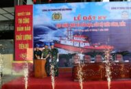 QQ8894 casino trực tuyến thành phố & Cty TNHH MTV Đóng tàu Hồng Hà: Đặt ky tàu chữa cháy & cứu nạn, cứu hộ trên sông, biển