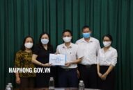 Bảo hiểm QQ8827 com game thủ Việt Nam thành phố chung tay ủng hộ Đoàn công tác QQ8839 Đăng ký, Tải app của QQ8839 nhà cái chi viện tại Đà Nẵng 50 triệu đồng