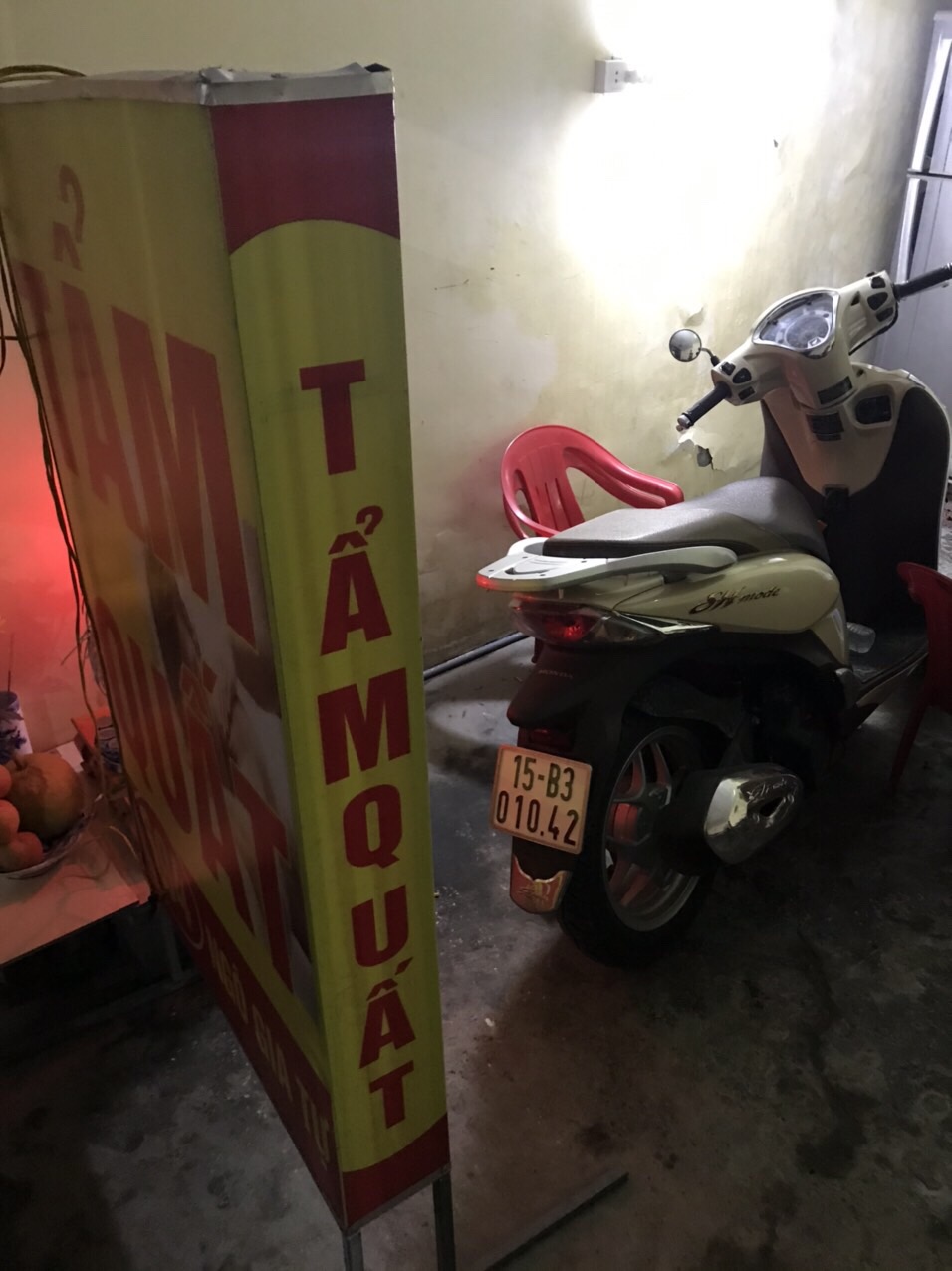 Quán Tẩm quất số 694 Ngô Gia Tự mở cửa đón khách giữa mùa dịch Covid - 19