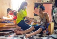 Quán cơm thiện nguyện QQ8839 nhà cái tặng gạo cho người nghèo hàng tháng