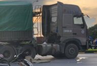 Truy tìm tài xế tông 3 bố con thương vong ở QQ8839 nhà cái rồi bỏ trốn