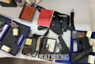 Vận động QUÀ TẶNG QQ88 | Ho Chi Minh City giao nộp 5 khẩu súng