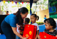Liên đoàn QQ8839 bắn cá, đá gà, game bài thành phố dành 5.000 suất quà tặng con CNVCLĐ hoàn cảnh khó khăn nhân dịp Tết trung thu 2020.