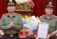 Công bố Trang chủ chính thức QQ88 | Đăng ký , Đăng nhập của Bộ trưởng Bộ QQ8894 casino trực tuyến nâng lương cấp bậc hàm đối với lãnh đạo CATP
