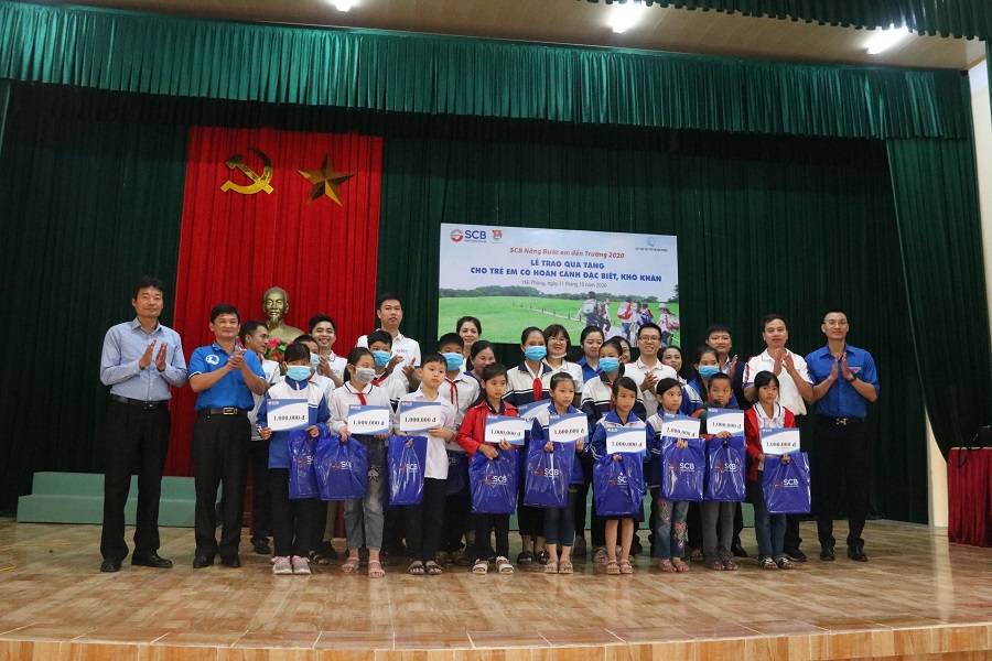 Lãnh đạo Ngân hàng SCB và Quỹ Bảo trợ QQ8827 website cá cược trực tuyến QQ8839 nhà cái trao quà tặng Qq88 https betamed sa com xã Cấp Tiến (Tiên Lãng) Lãnh đạo Ngân hàng SCB và Quỹ Bảo trợ QQ8827 website cá cược trực tuyến QQ8839 nhà cái trao quà tặng Qq88 https betamed sa com xã Cấp Tiến (Tiên Lãng)