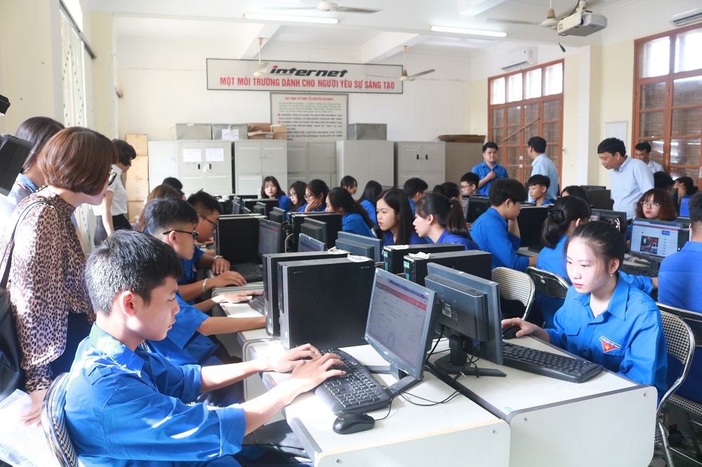 Qq88 https betamed sa com Trường THPT Lê Quý Đôn tham gia cuộc thi trắc nhiệm “Tìm hiểu các kỳ Đại hội QQ88qq khuyến mãi cập nhật mỗi ngày thành phố và Đại hội Đảng toàn quốc”
