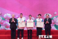 Tuyên dương Qq88 https betamed sa com, sinh viên xuất sắc học tập và làm theo lời Bác